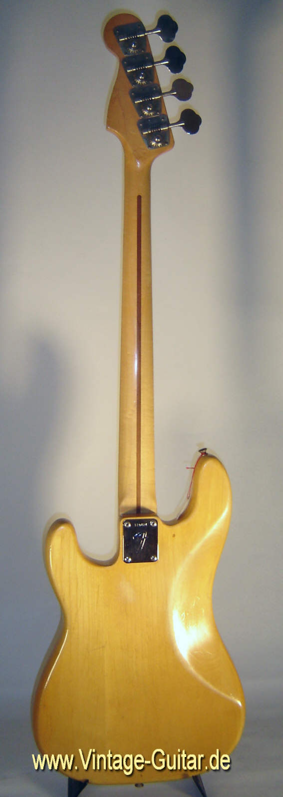 Fender Precision Bass 1972 natural back.jpg